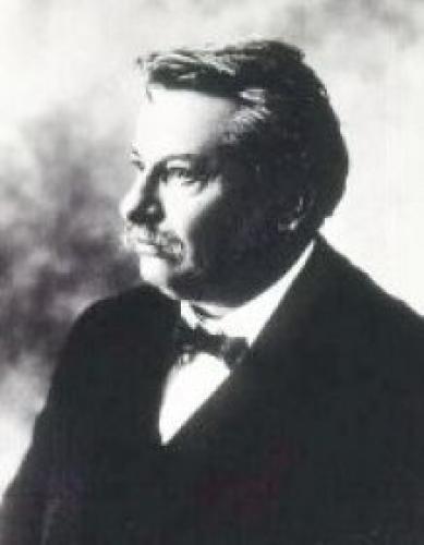 Giovanni Pascoli
