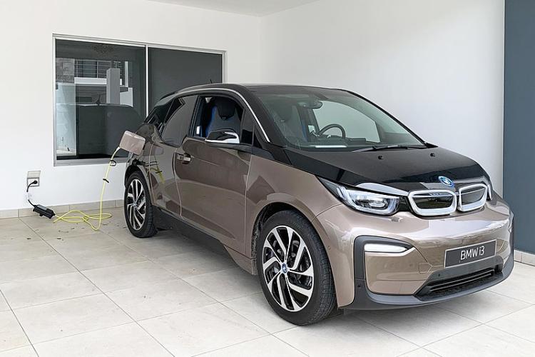 Vehículo eléctrico