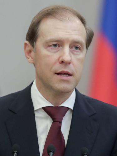 Мантуров, Денис Валентинович