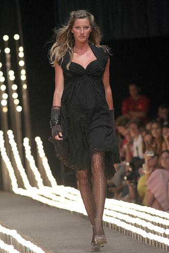 Fashion week