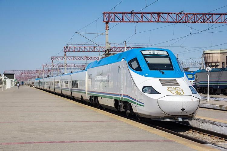 Ferrovia ad alta velocità Tashkent-Samarcanda