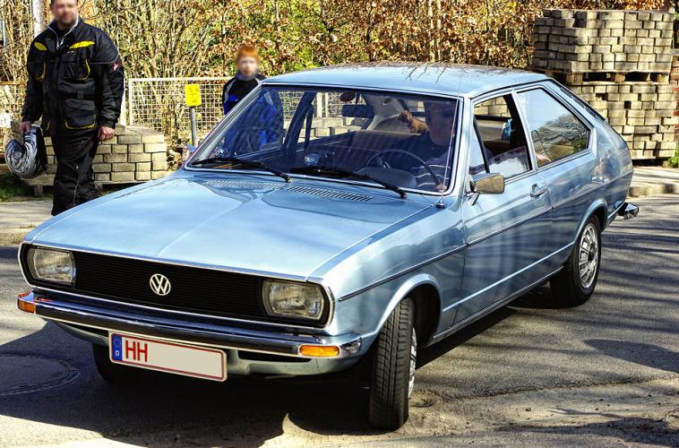 Volkswagen Passat I