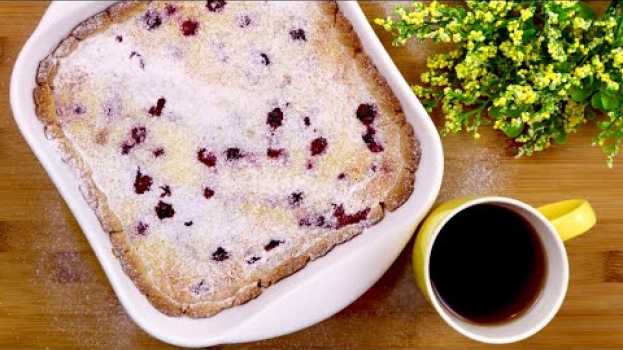 Video Ягодный пирог со сметанной заливкой. Классный рецепт заливного пирога / Berry pie. Eng sub auf Deutsch
