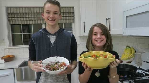 Video We Made Dinner... it got AWKWARD su italiano