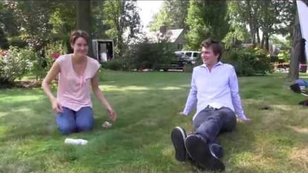 Video On the TFIOS Movie Set auf Deutsch