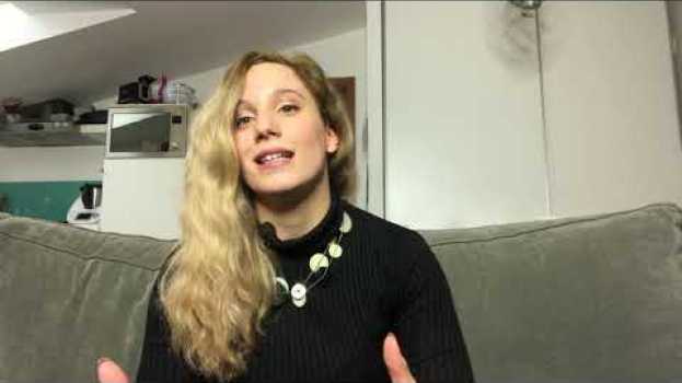 Video Tutto quello che volevate sapere sulla mia disabilità. em português