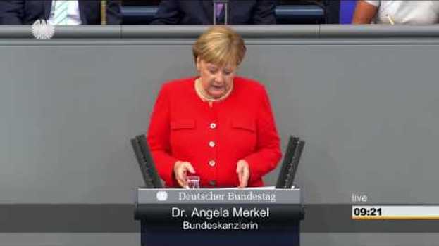 Video Merkel: Empörung ist keine Entschuldigung su italiano