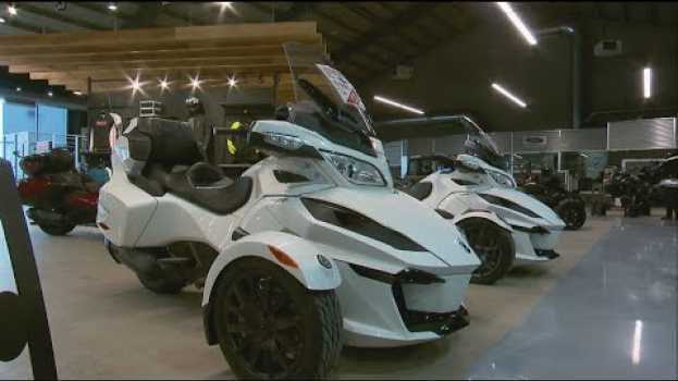 Video Les motos et Spyder très populaires cet été au Québec   türkçe
