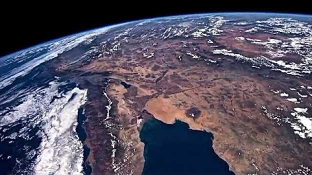 Video The Earth in Minecraft, 1:1 scale ...for the first time. su italiano
