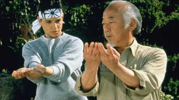 Video 10 Surprising Karate Kid Facts That Will Blow Your Mind em português