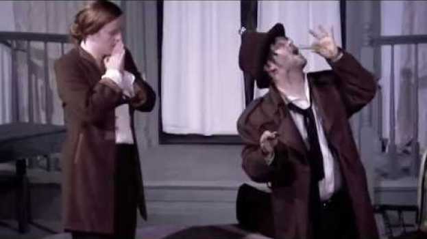 Video Hyde confronts Dr. Lanyon - a scene from "Dr. Jekyll and Mr. Hyde" em português