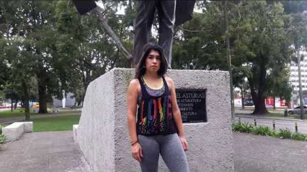 Video Jogging on Avenida Reforma - Monumento Miguel Ángel Asturias su italiano