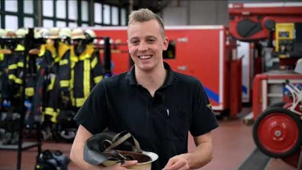 Video Feuerwehrklischees im Check | Teil 2 | Berufsfeuerwehr Augsburg en español
