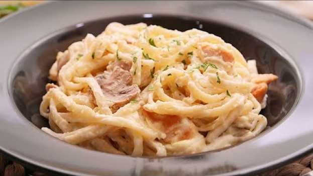 Video Espaguetis con una Salsa Alfredo | Receta muy Fácil y Rápida! em português