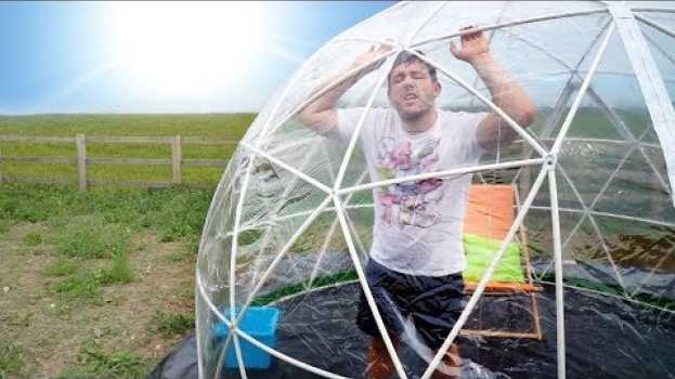 Video I Spent the Day in a Greenhouse in Unbearable Heat & Had A... em português