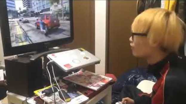 Video Papá spacca la PS3 a suo figlio mentre ci fa vedere come si mangia il sushi in gta 5 😂!! in English
