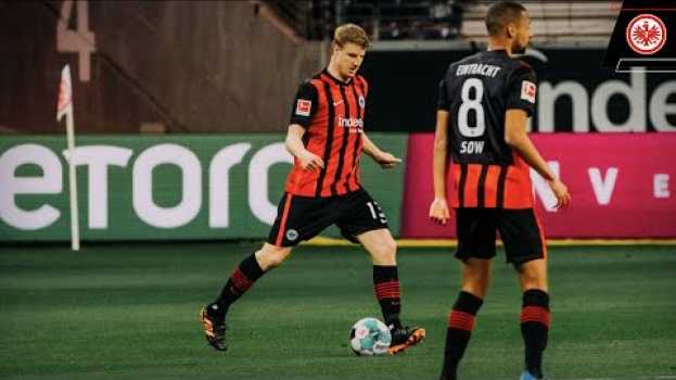 Video "Ich wusste: Das Spiel wird richtig geil" I Torschütze Martin Hinteregger im Interview em português