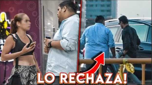Video INTERESADA FIT RECHAZA GORDITO HASTA SABER QUE ES MILLONARIO! (Gold Digger Prank) auf Deutsch