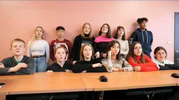 Video "Respecte moi" - Les inégalités femme/homme mises en chanson par les jeunes en español