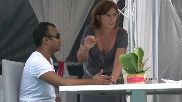 Video Ils quittent tout pour ouvrir un resto sur l'île Maurice   türkçe