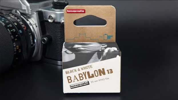 Video Cette PELLICULE ARGENTIQUE fait 13 ISO | Lomography Babylon 13 en español