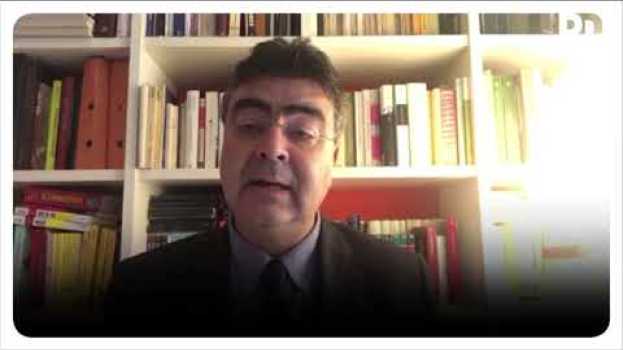 Video Savona: condono redistribuisce dai ricchi ai poveri. La risposta di Emanuele Fiano auf Deutsch