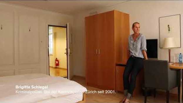 Видео Wie für Brigitte Schlegel die Arbeit nach der Verhaftung des Mörders erst richtig begann на русском