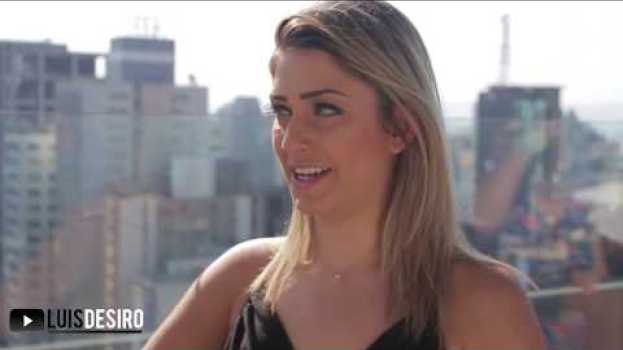Video COMO BEIJAR UMA GAROTA USANDO MÁGICA auf Deutsch