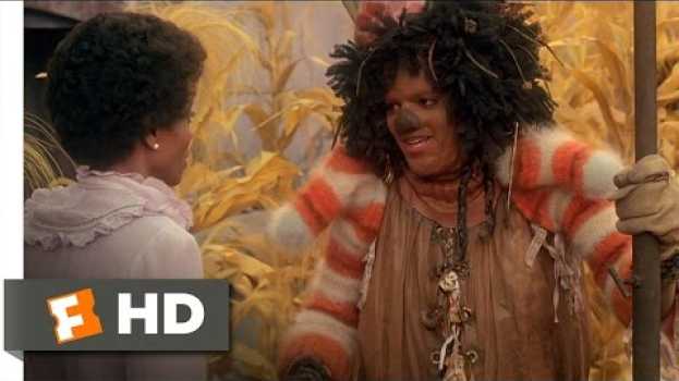 Video The Wiz (2/8) Movie CLIP - Scarecrow Joins Dorothy (1978) HD su italiano