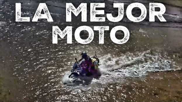Видео Cuál es la MEJOR MOTO para VIAJAR POR EL MUNDO. Mi opinión (S14/E12) MUNDO EN MOTO CHARLY SINEWAN на русском