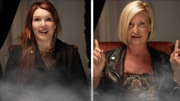 Video Mediums Read Each Other su italiano