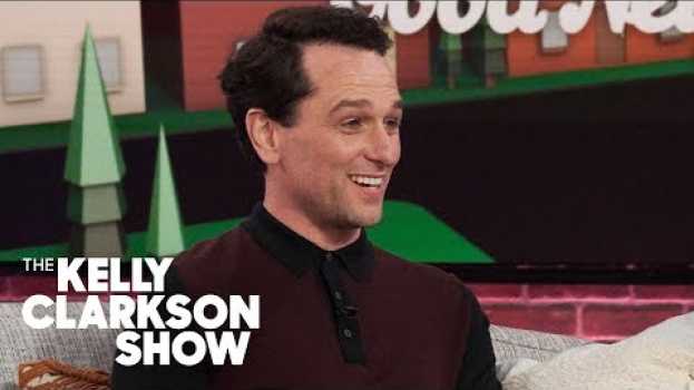 Video Matthew Rhys Had No Idea Who Mister Rogers Was Until Partner Keri Russell Told Him en français