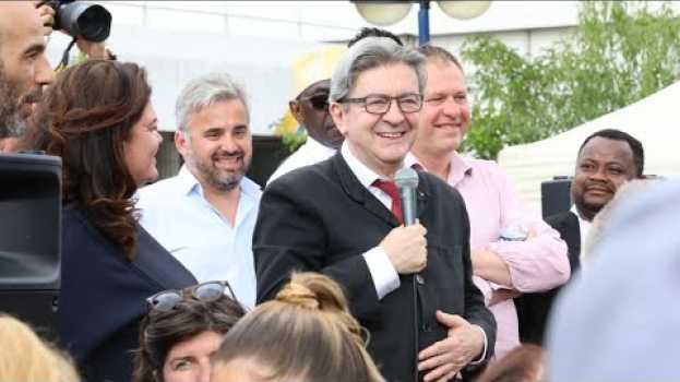 Видео «La France appartient à tous ses enfants» - Mélenchon dénonce le racisme à Bagnolet на русском