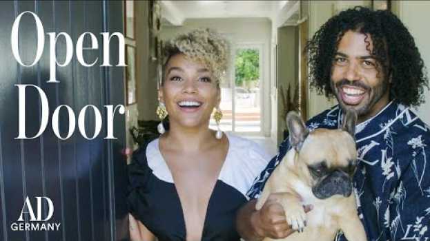 Video Die Hamilton-Stars Daveed Diggs und Emmy Raver-Lampman zeigen ihr Zuhause | Open Door | AD Germany en français