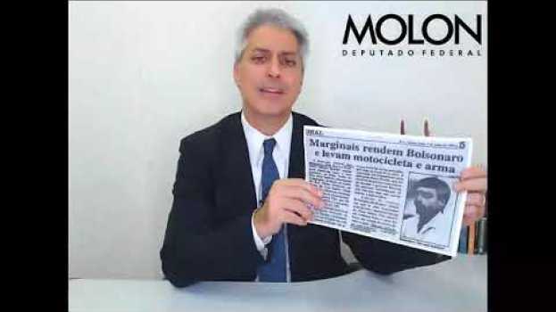 Video Bolsonaro defende liberação de armas, mas se disse “indefeso” quando foi assaltado po polsku