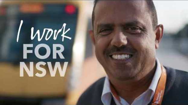 Video I work for NSW - Andrew, Sydney Trains em português