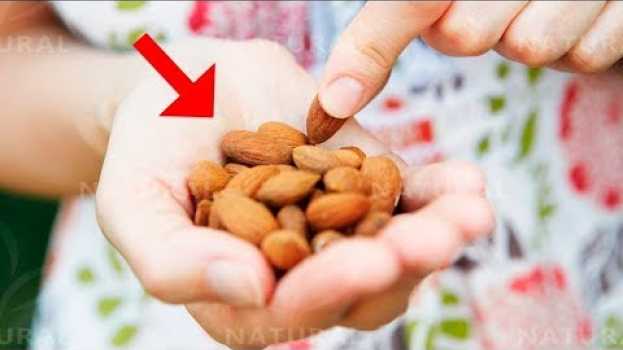 Видео 9 Alimentos Que São Tóxicos E Você Nem Sabia на русском