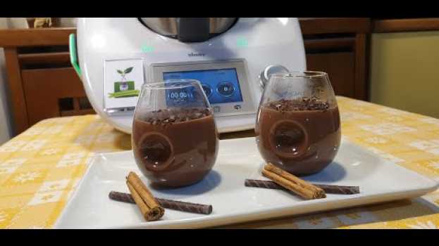 Video Crema calda al cioccolato fondente per bimby TM6 TM5 TM31 em português