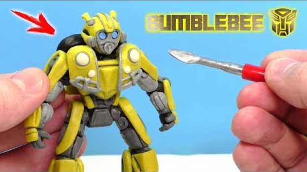 Video ЛЕПИМ ТРАНСФОРМЕРА БАМБЛБИ  🤖  из фильма BUMBLEBEE en français