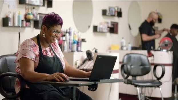 Video Melinda Williams: Aspiring IT Support Specialist su italiano