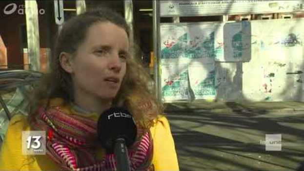 Video Pas de panneaux d'affichage électoral à Namur : les partis traditionnels ont-ils peur du changement? em português
