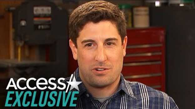 Video Jason Biggs Had A 'Freakout' Before His Famous 'American Pie' Scene auf Deutsch