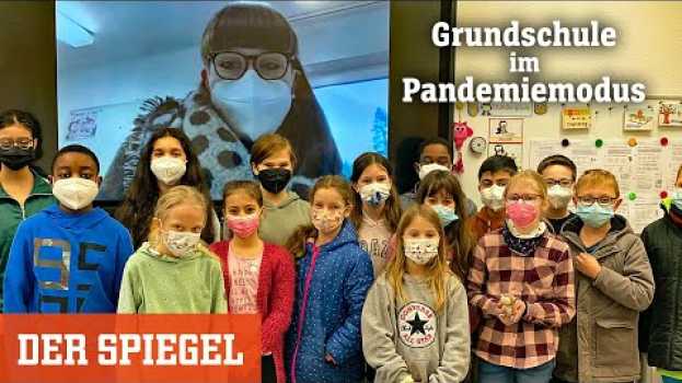 Video Schule im Pandemiemodus: »Es wird in Kauf genommen, dass die Kinder sich anstecken« | DER SPIEGEL en español