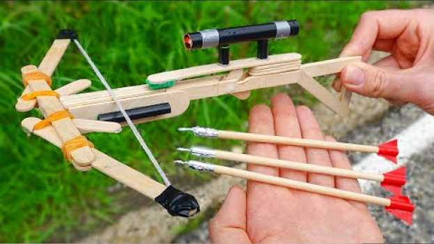 Video Bau Einer ULTIMATIVEN Spionage-Armbrust 🏹🤯 in English