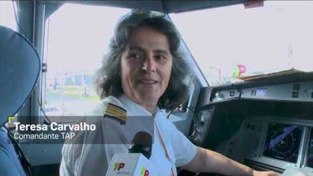 Video Dia da Mulher: TAP faz voo com tripulação 100% feminina no A330neo po polsku