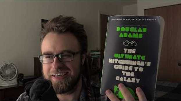 Video Hitchhiker's Guide to the Galaxy - Book Review em português