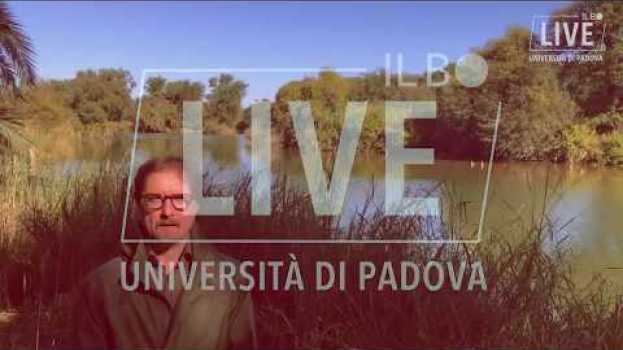 Видео L'editoriale. Nel Botswana, nelle riserve eco-sostenibili на русском