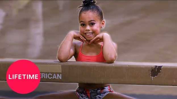Video AUDC: NO ONE CAN DO THE 20-MINUTE BALANCE BEAM CHALLENGE (Season 1 Flashback) | Lifetime in English