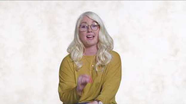Video Ça ne se demande pas… à des personnes albinos – Plage en español
