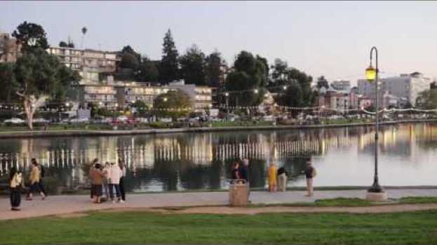 Video Oakland 11-16: We're Still Here po polsku